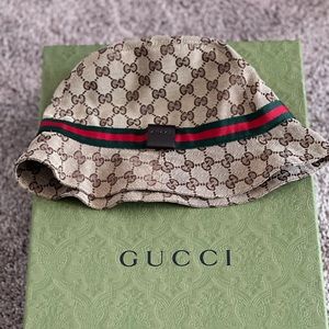 🎯⭐️🔥Gucci Bucket Hat XL🎯⭐️🔥